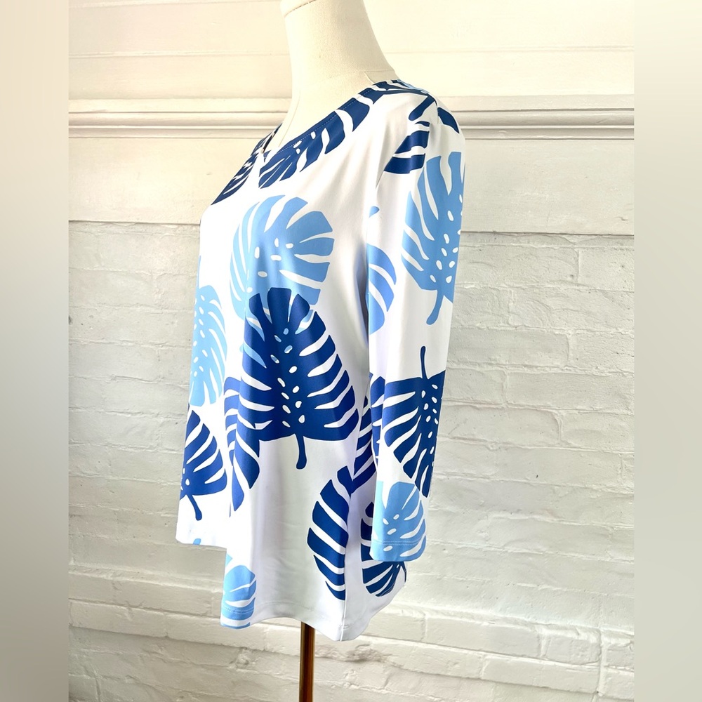Sailor Sailor Crew Tee Blue Monstera 50 UPF Wicking Sailor Cloth Sun Shirt - Picture 4 of 12